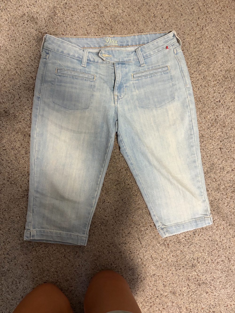 Old Navy Womens Light Blue Capri Jeans
